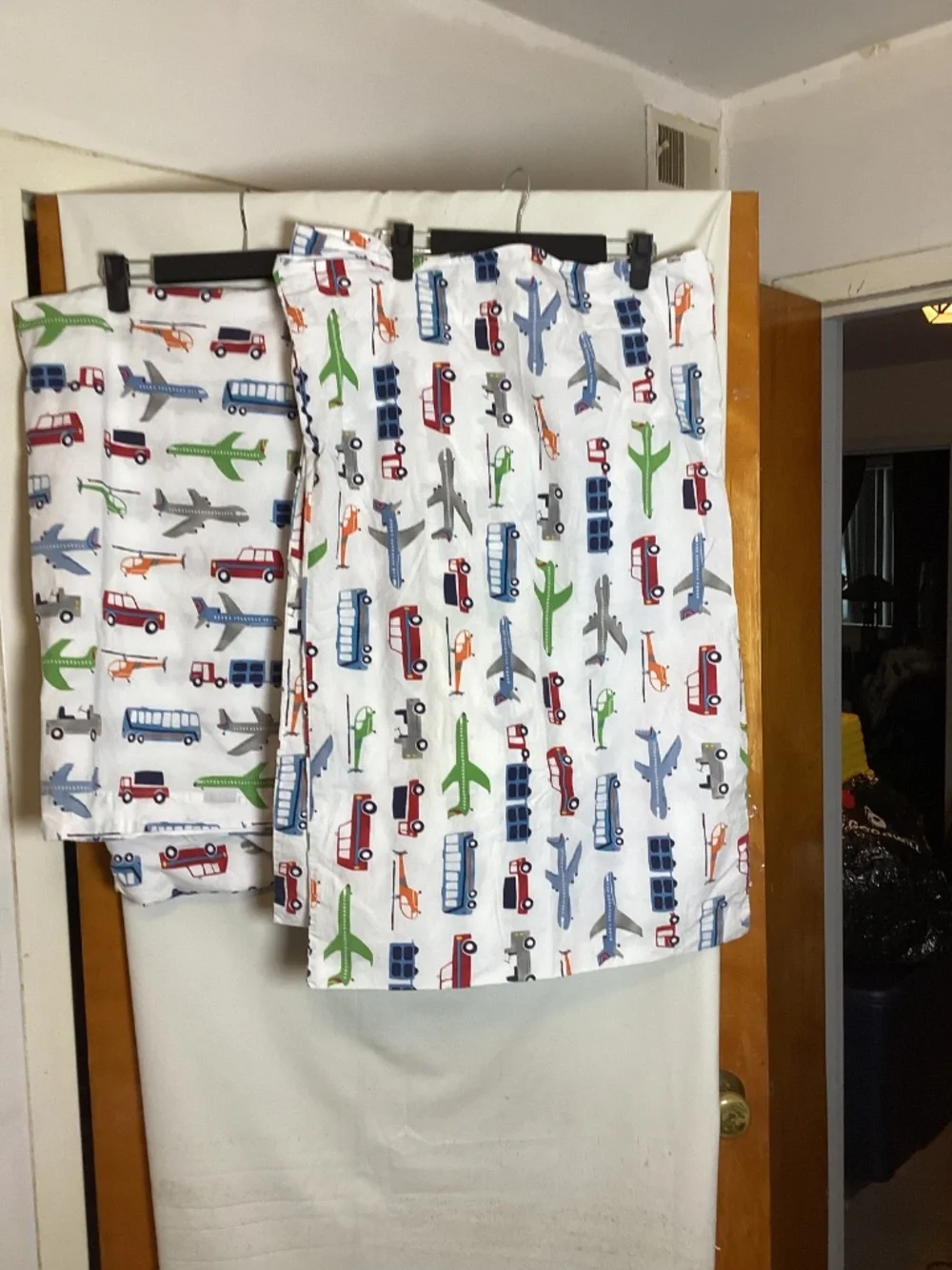 Pottery Barn Kids planes,trucks & cars printed Full/ Double sheet set